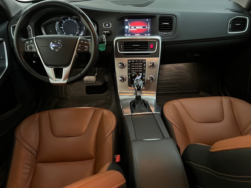 Bild 5 av Volvo V60 D4 Classic Momentum