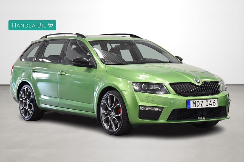 Bild 4 av Škoda Octavia Kombi 2.0 4x4 RS Pano D-värm AdaptivF Navi Dragkrok 184hk