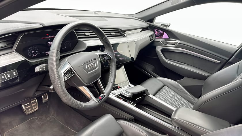 Bild 2 av Audi Q8 Sportback 55 e-tron quattro S line 408hk
