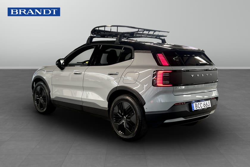 Bild 2 av Volvo EX30 Cross Country Twin Motor Performance M Perform Ultra