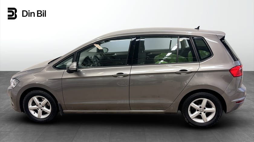 Bild 2 av Volkswagen Golf Sportsvan 1,2 TSI | Full service/B-kamera/Drag