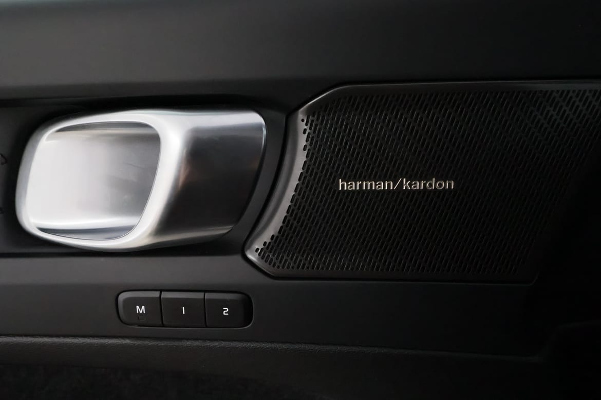 Volvo XC40 2023 - miniatyr 17