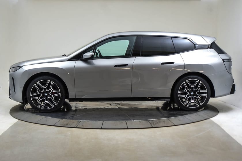 Bilde 3 av BMW iX xDrive60 Supercharged (K)