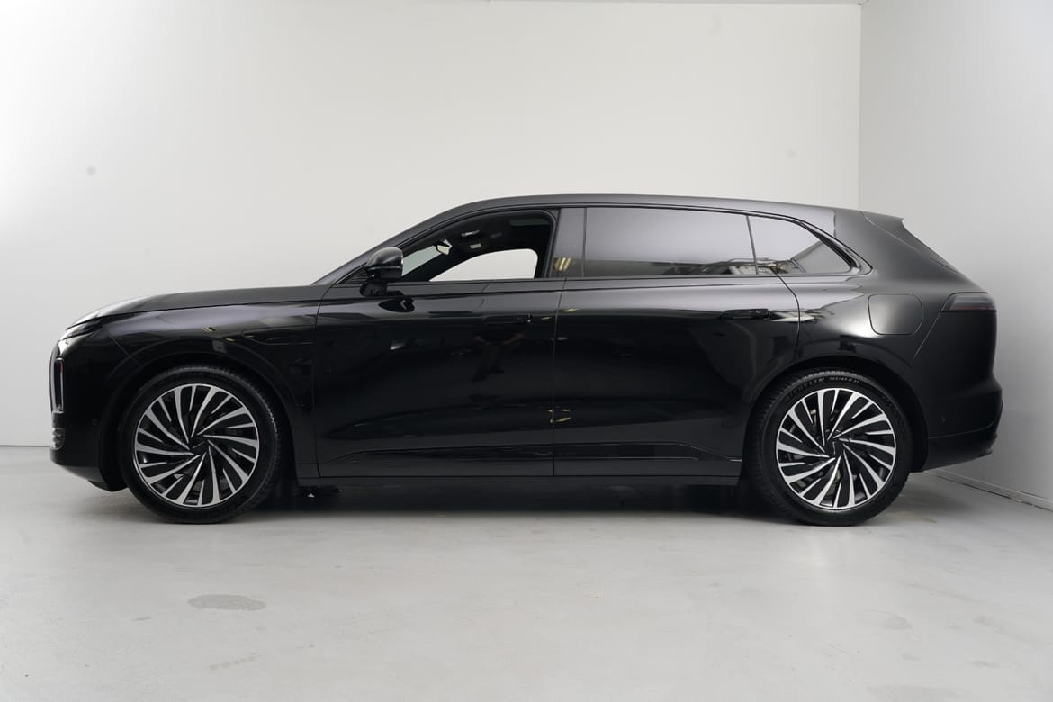 Exlantix ET 77 kWh AWD, 480hk, 2025