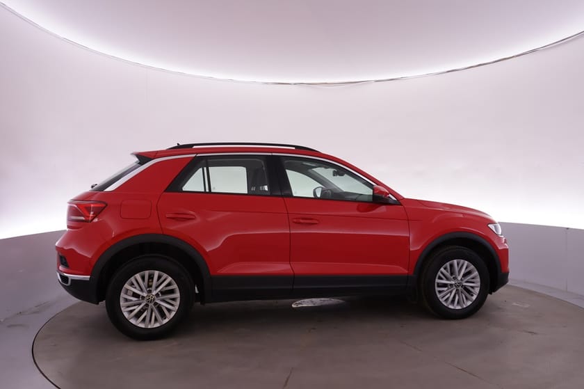 Bild 2 av Volkswagen T-Roc TSI 115Hk Dragpaket
