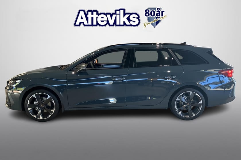 Bild 4 av CUPRA Leon Sportstourer eTSI 150hk Edge-pkt *Privatleasing*