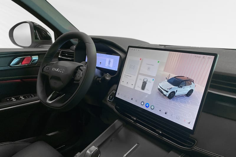 Lynk & Co 01 PHEV
