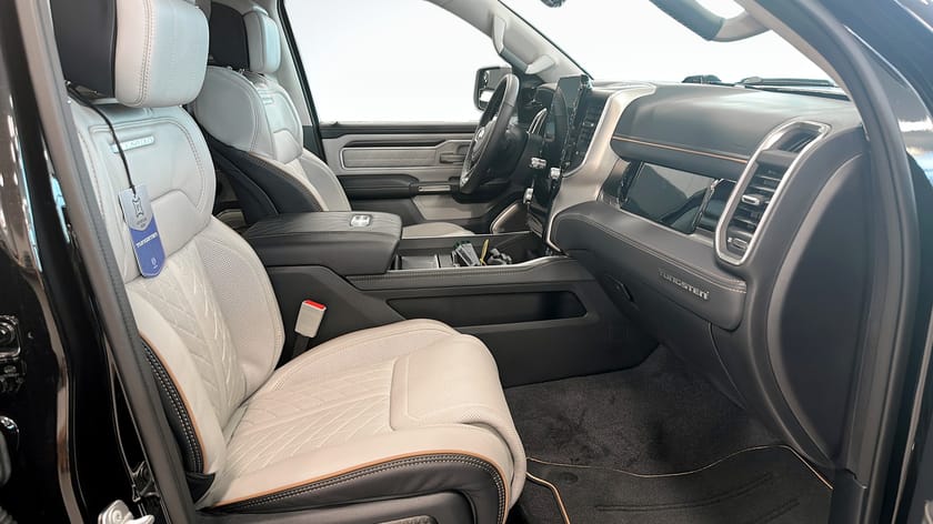 Bild 3 av RAM 1500 RHO TUNGSTEN CREW CAB