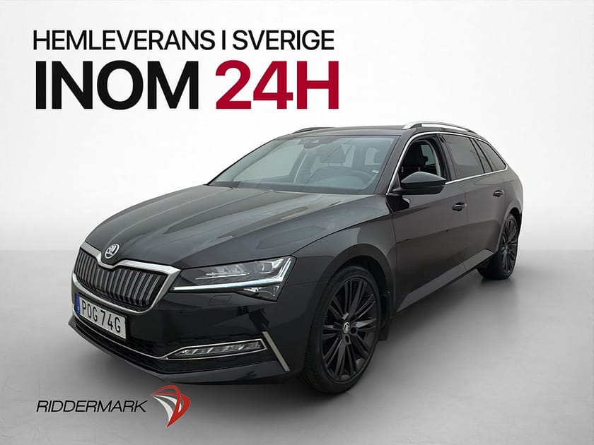 Bild 3 av Škoda Superb iV Kombi Skoda Plug-in Värmare Cockpit Drag Kamera Skinn