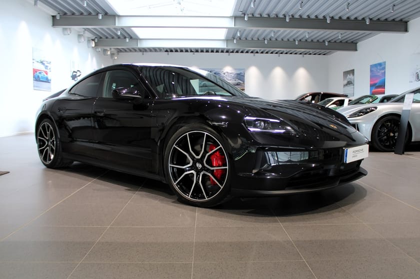 Bild 1 av Porsche Taycan 4S 