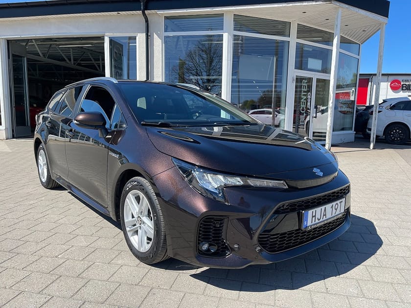 Bild 3 av Suzuki Swace Hybrid Endast 2289 mil 1.8 VVT-i E-CVT 122 hk