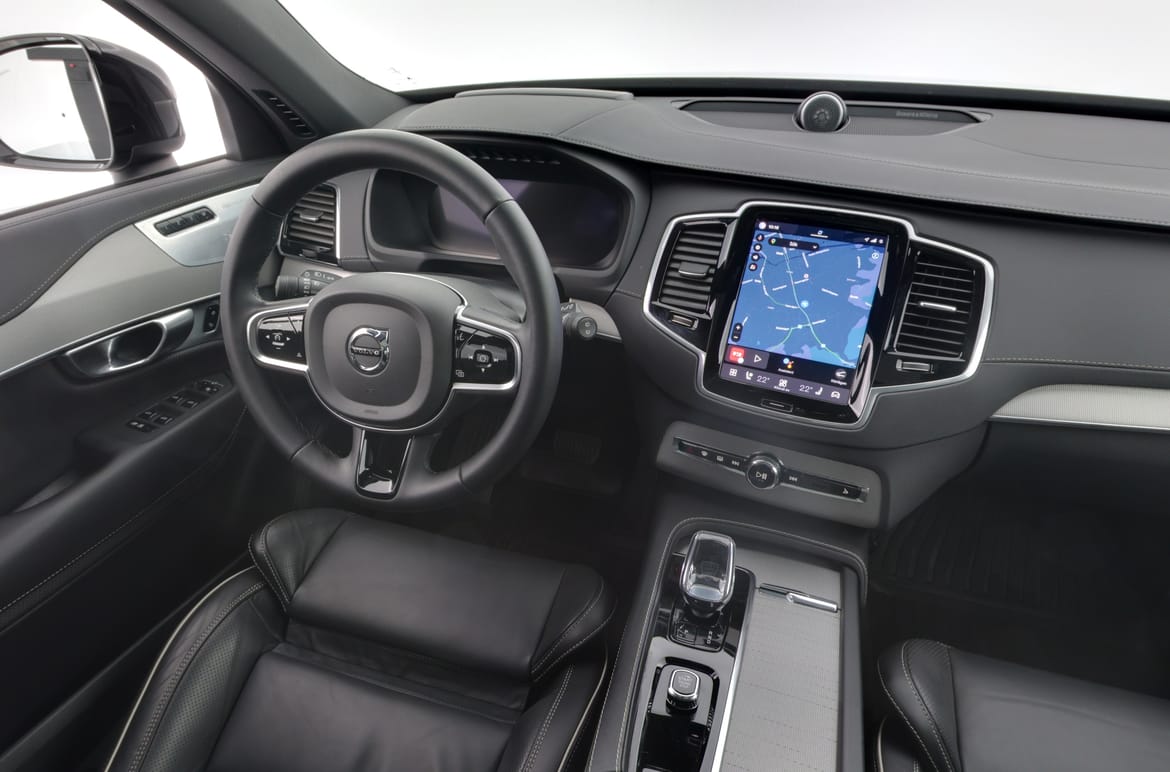 Volvo XC90 2023 - miniatyr 8