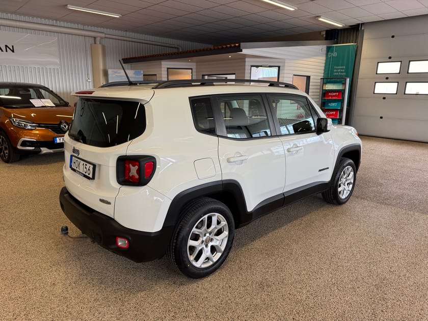 Bild 3 av Jeep Renegade 2,0 4X4 140Hk Longitude