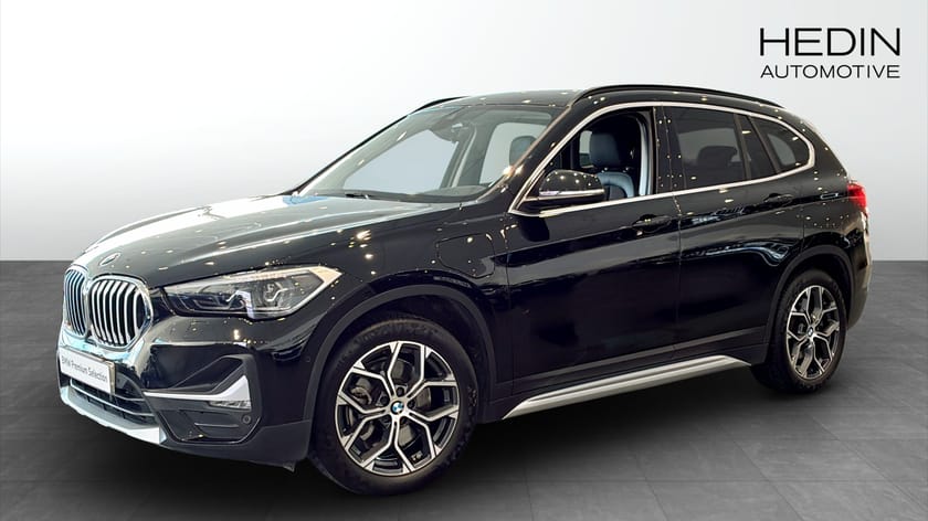 Bild 1 av BMW X1 xDrive25e Backkamera, Head-up display