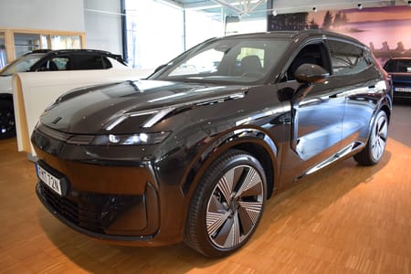 Lynk & Co 08 PHEV