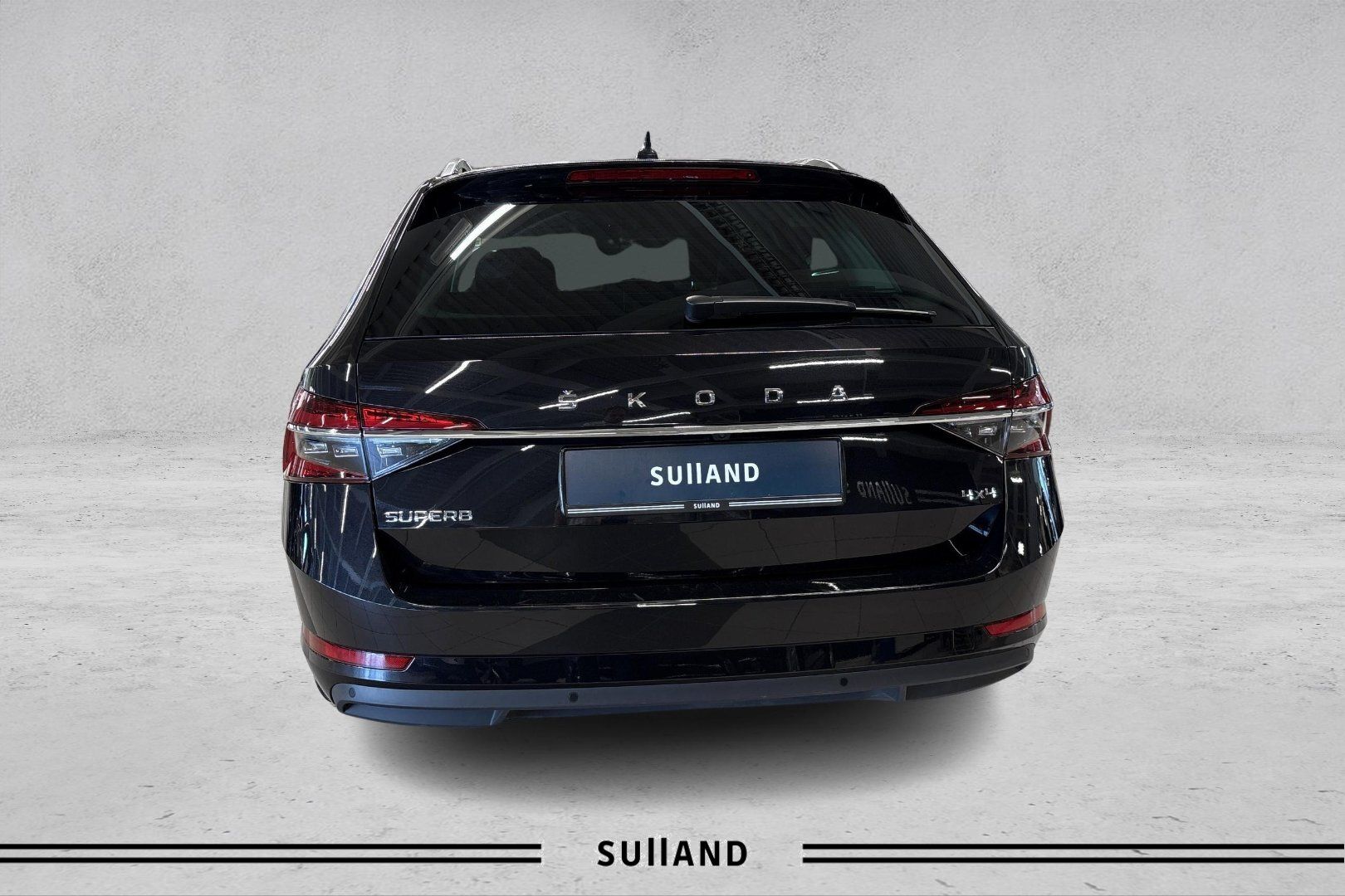 Thumnail bilde 3 av Škoda Superb Stasjonsvogn