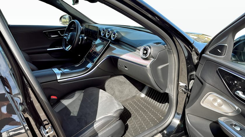 Bild 3 av Mercedes-Benz C 300 T de 4MATIC AMG Drag Burmester 360-kam Adaptiv*