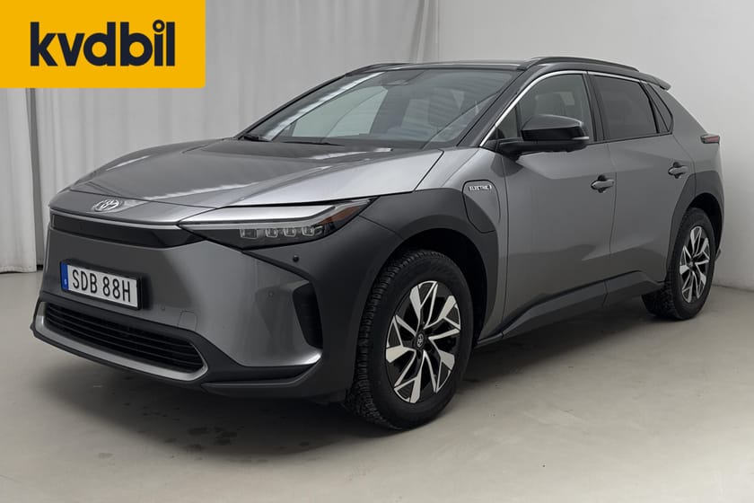 Bild 1 av Toyota bZ4X AWD (218hk) Executive Helläder 360 Panorama