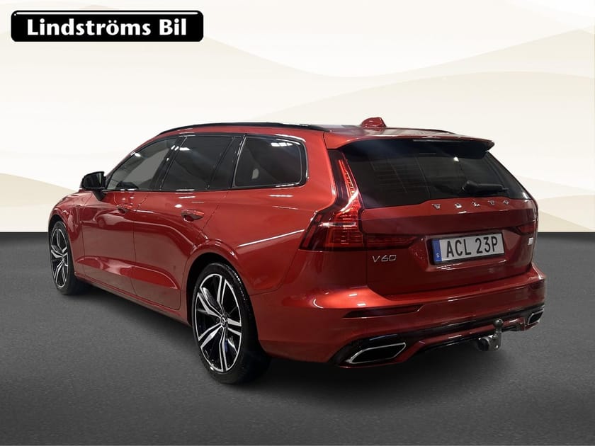 Bild 4 av Volvo V60 Recharge T8 AWD Geartronic, 392hk V-hjul, Drag