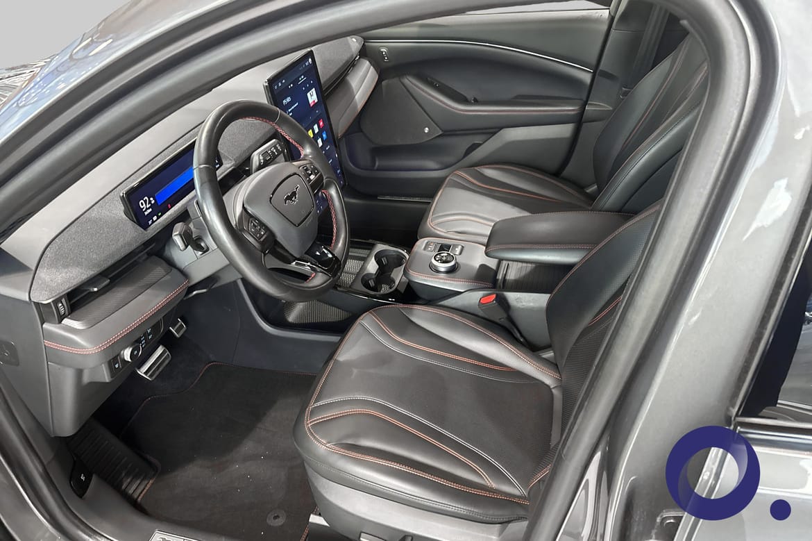 Ford Mustang Mach-E Standard Range AWD, 269ps, 2021