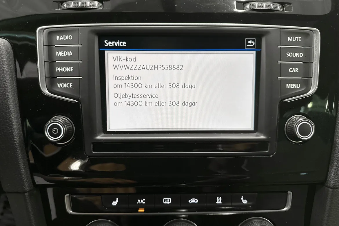 picture of a car
