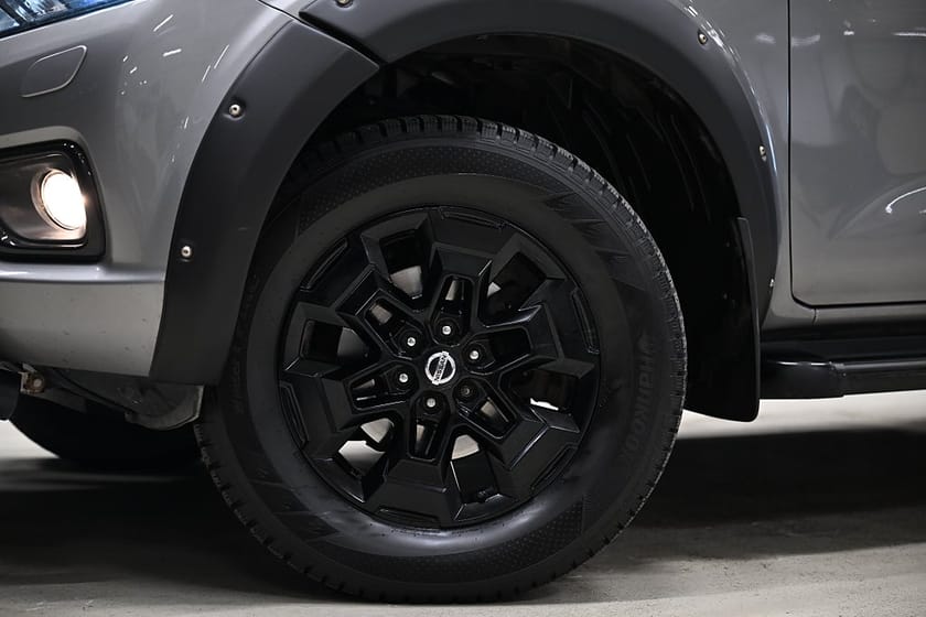 Bild 3 av Nissan Navara Dubbelhytt 190HK Automat|N-Guard|Drag|Flaklock|Frontbåge|Leasbar