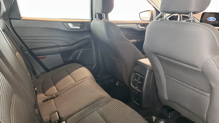 Bild 5 av Ford Kuga Plug-In Hybrid Titanium PHEV 64KM / P-Lease fr 4395:-/mån