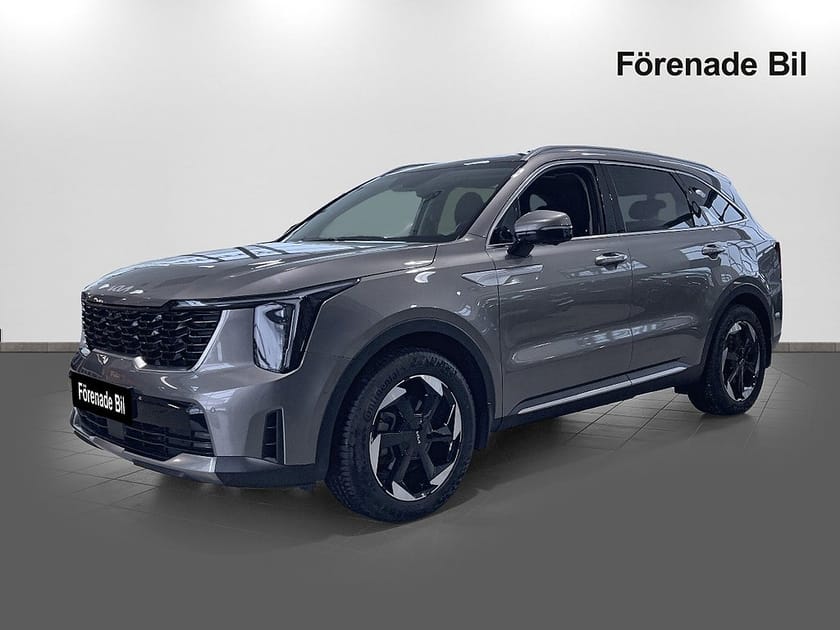 Bild 1 av Kia Sorento PHEV PLUG-IN HYBRID AWD ADVANCE PLUS | INFÄLLBART DRAG