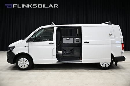 Volkswagen Transporter DSG 150HK L2|Inredd|Dubbeldörr|Drag|Värmare|Leasbar