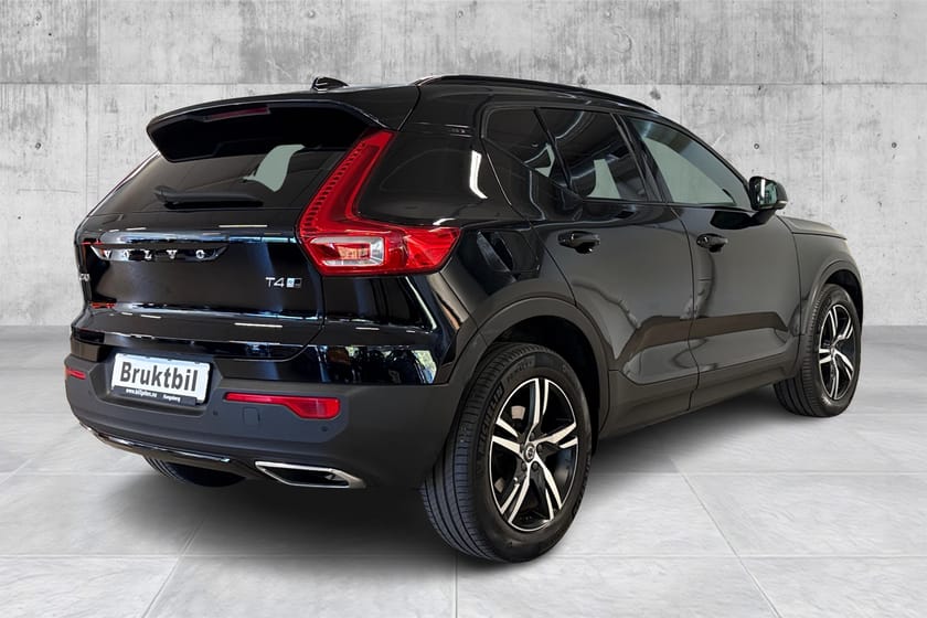 Bilde 5 av Volvo XC40 R-Design AWD 190HK/Krok/360Kamera/Forvarmer/Panorama