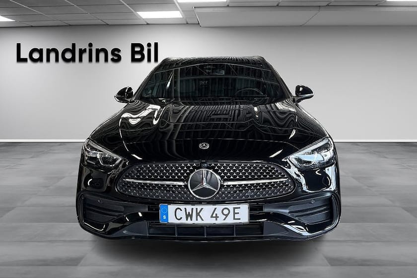 Bild 2 av Mercedes-Benz C 300 T e / AMG Line /  Nightpackage / Elstolar / MOMS