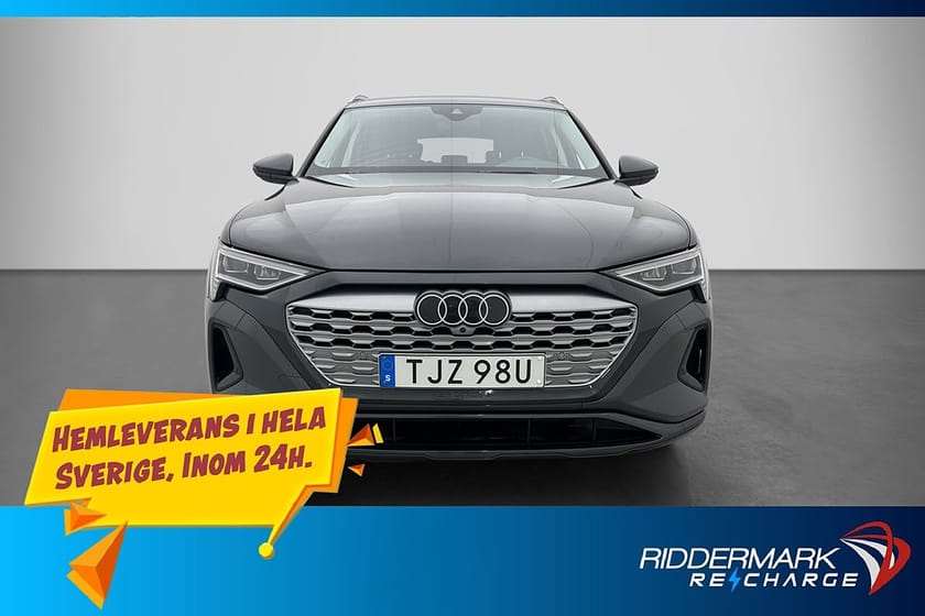 Bild 3 av Audi Q8 50 e-tron quattro Luftfjädring Dragkrok Kamera Skinn