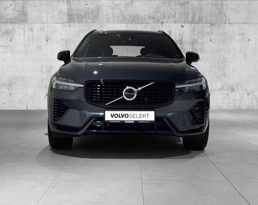 Bilde 3 av Volvo XC60 Recharge T6 R-Design B&W|TONEDE|PANO|8år*