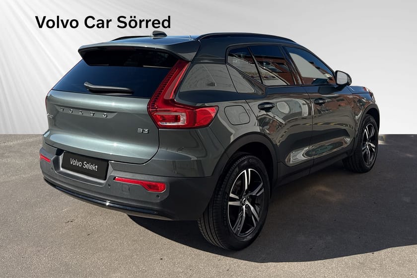 Bild 5 av Volvo XC40 B3 FWD Bensin Plus Dark, 360 Kamera