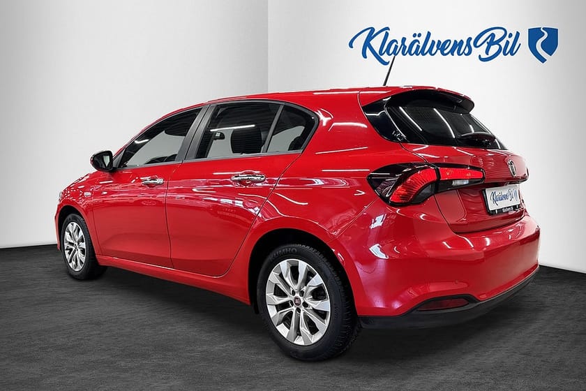 Bild 3 av Fiat Tipo 1.4 FIRE T-JET Euro 6 (120hk) Kamera CarPlay AdaptivFH