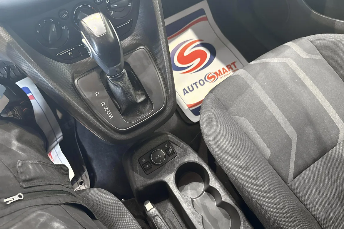 picture of a car