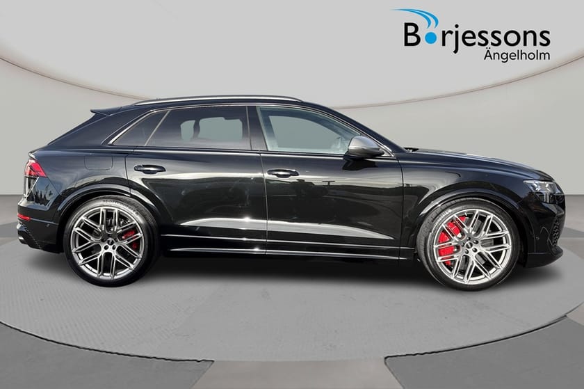 Bild 2 av Audi RS Q8 Performance SUV 640 hk TIPTRONIC