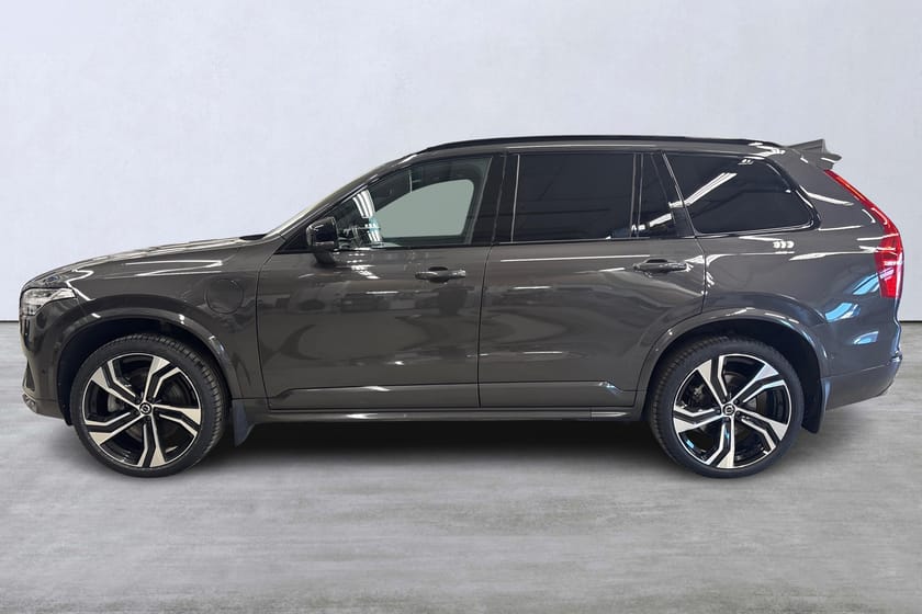 Bild 2 av Volvo XC90 7 Säten Recharge T8 Ultimate Dark Edition.