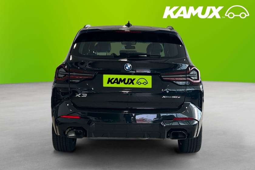 Bild 5 av BMW X3 xDrive30e M-Sport Skinn Drag Moms Navi B-kam 292hk