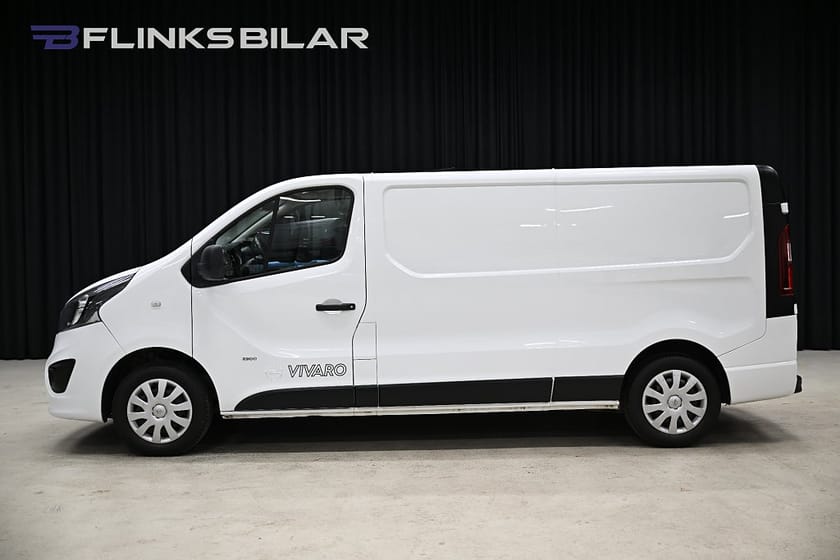 Bild 2 av Opel Vivaro Skåpbil CDTi 115HK L2|Drag|FjärrstyrdVärmare|EnÄgare|Backkamera