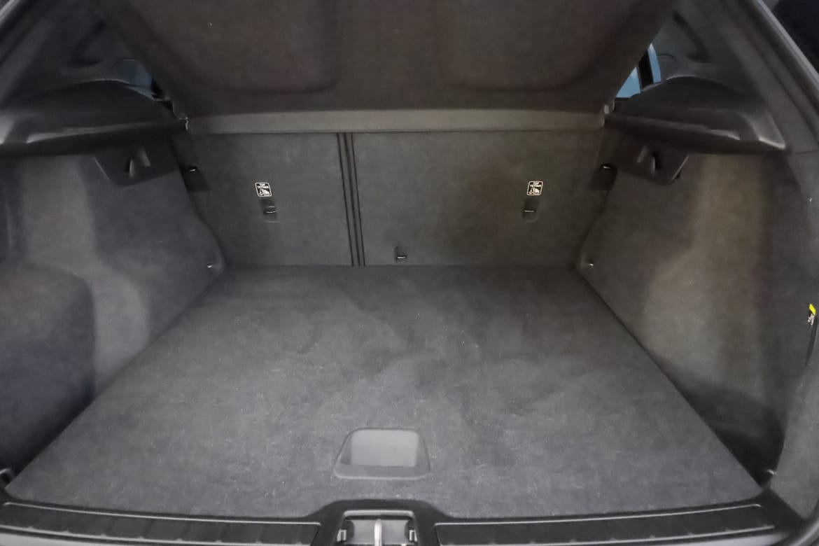 Volvo XC40 2019 - miniatyr 23