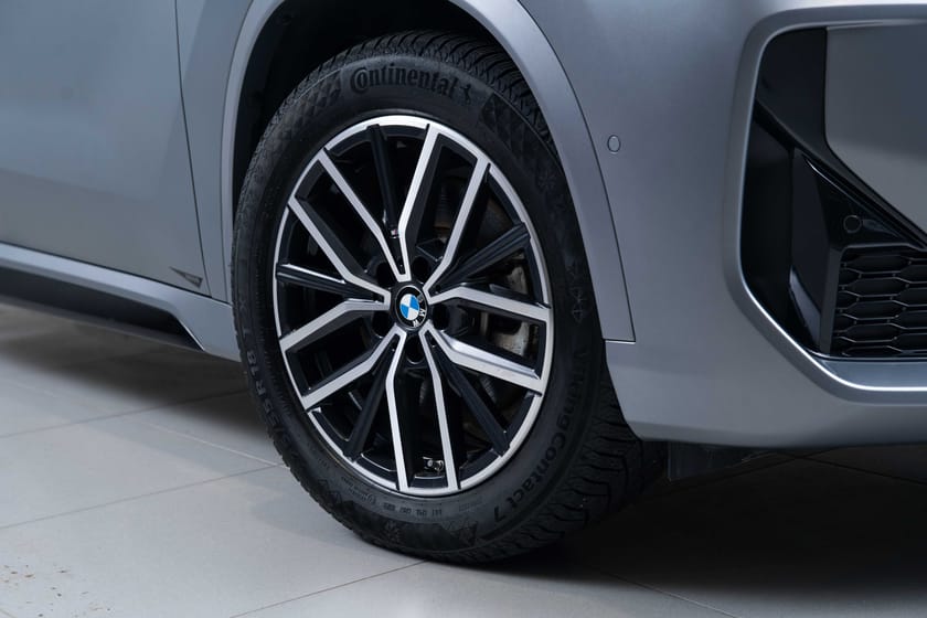 Bilde 3 av BMW iX1 xDrive30 6,29% M-Sport H.feste Harman/Kardon Pano