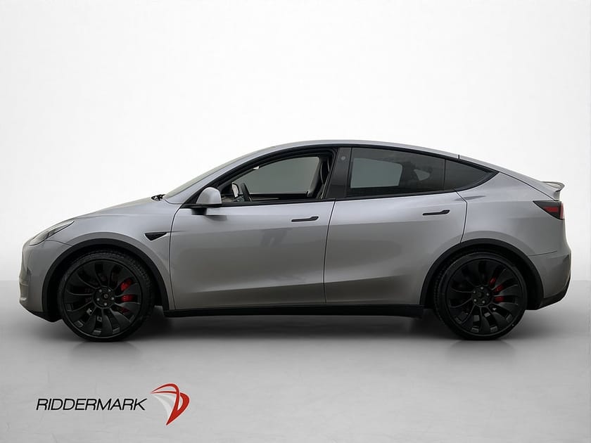 Bild 5 av Tesla Model Y Performance AWD Dragkrok Värmare Panorama MOMS