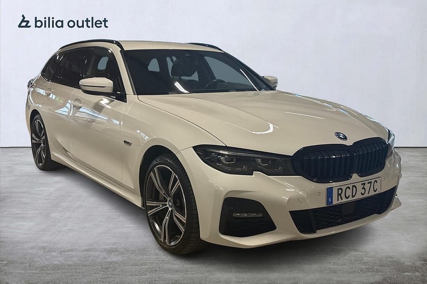 Bild 5 av BMW 330e xDrive Touring M-Sport Moms / Navi / Adaptiv Farthållar