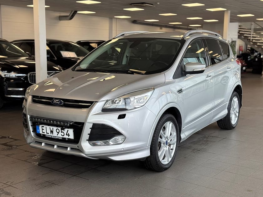 Bild 4 av Ford Kuga 2.0 TDCi AWD Automat Titanium Plus Drag 180hk