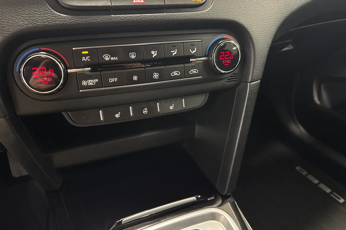 picture of a car