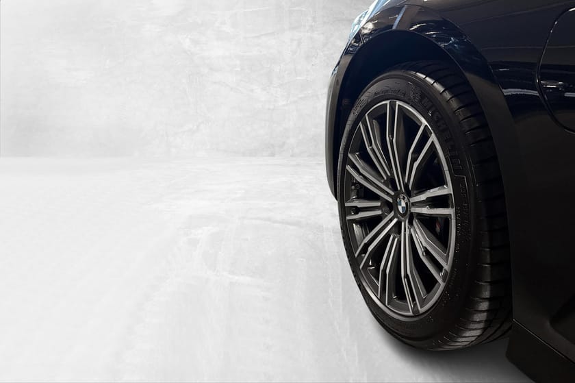 Bilde 2 av BMW 330e xDrive Touring M-Sport, LaserLys, HeadUp, HiFi, ACC