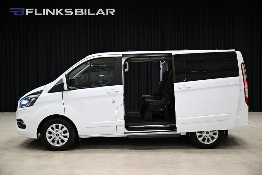 Bild 1 av Ford Tourneo Custom Plug-in Hybrid 126HK Automat|8-Sits|Dubbeldörr