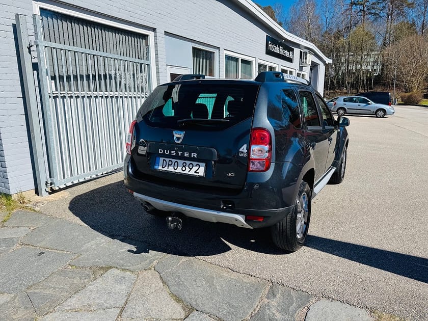 Bild 3 av Dacia Duster 1.5 DCI 109HK 4x4 / NAVI / DRAG / 1 ÄGARE