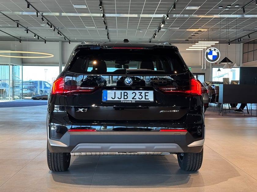 Bild 5 av BMW X1 xDrive25e Driving Assistant Plus Rattvärme Dragkrok